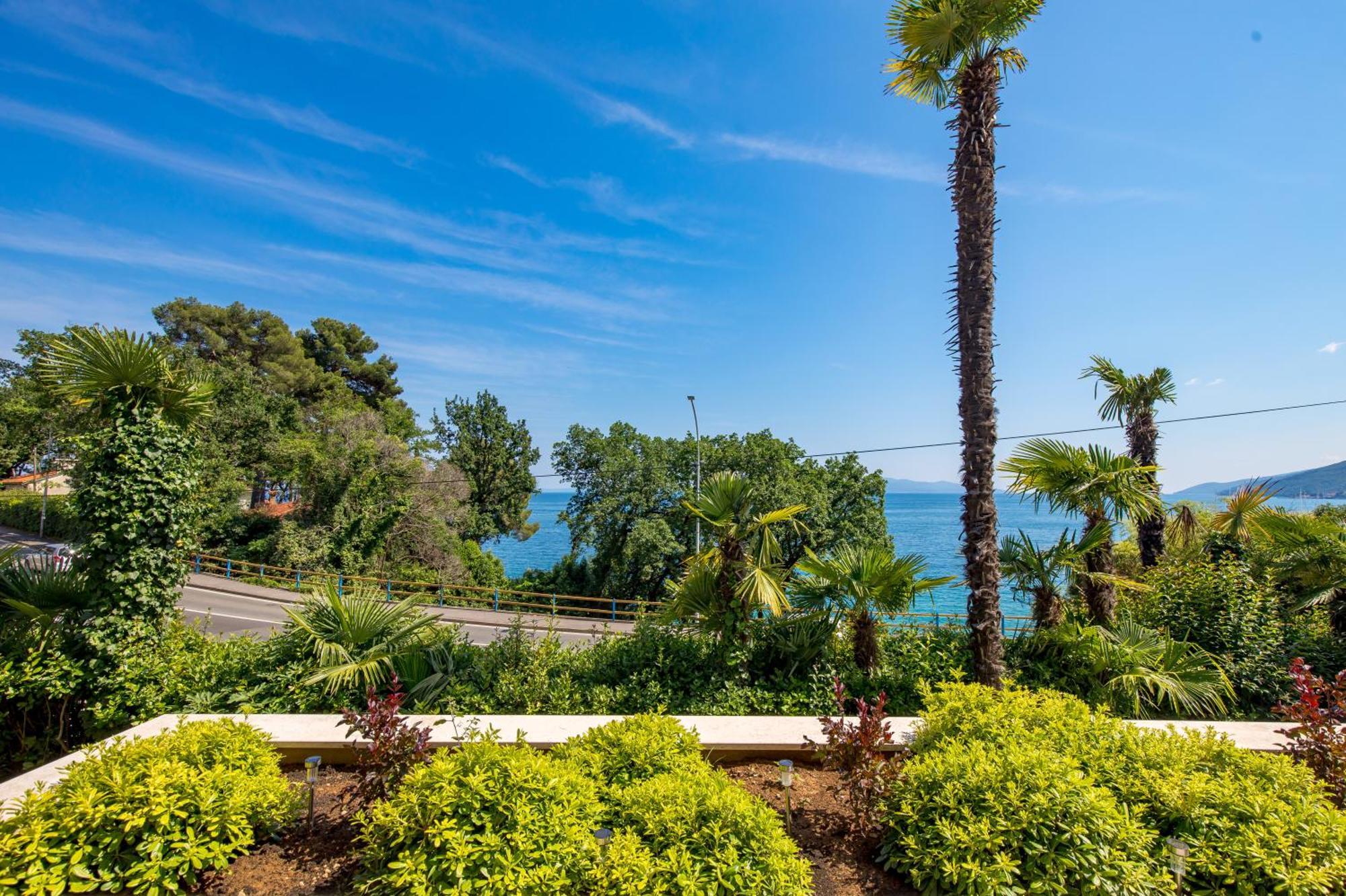 Appartement Dream By The Sea à Opatija Extérieur photo